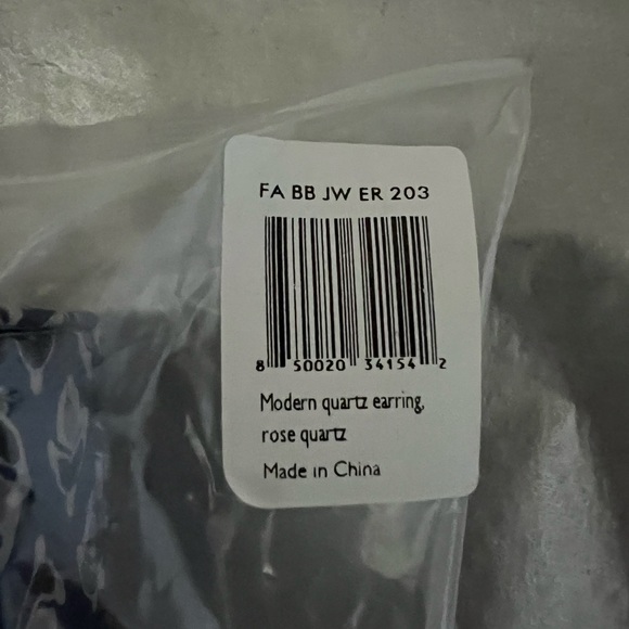 Joanna Buchanan Modern Quartz Earrings-Rose Quartz - Picture 6 of 6